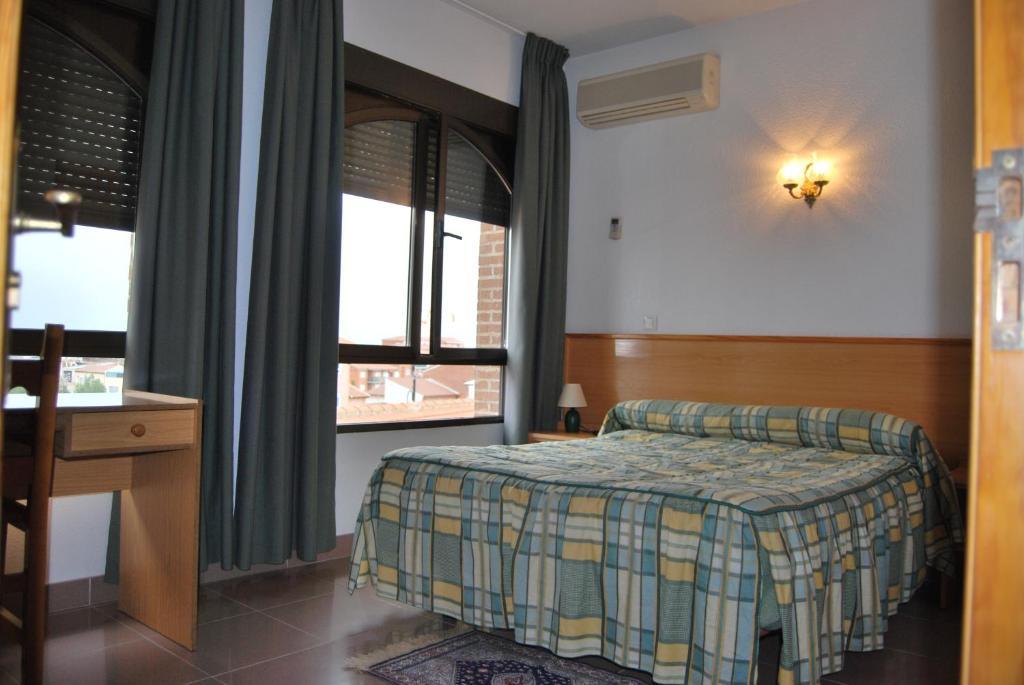 Hostal Cazalegas Oda fotoğraf