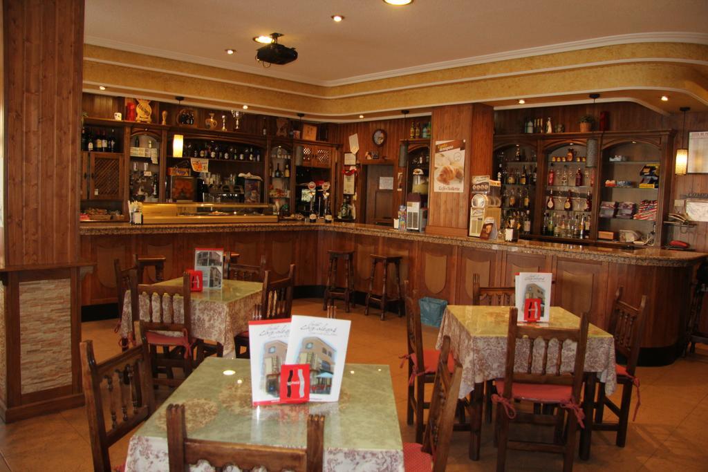Hostal Cazalegas Dış mekan fotoğraf